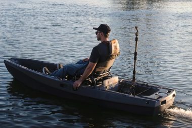 Un Tout Nouveau Kayak De Pêche électrique Révolutionnaire Remporte Le Grand Prix Icast 2025